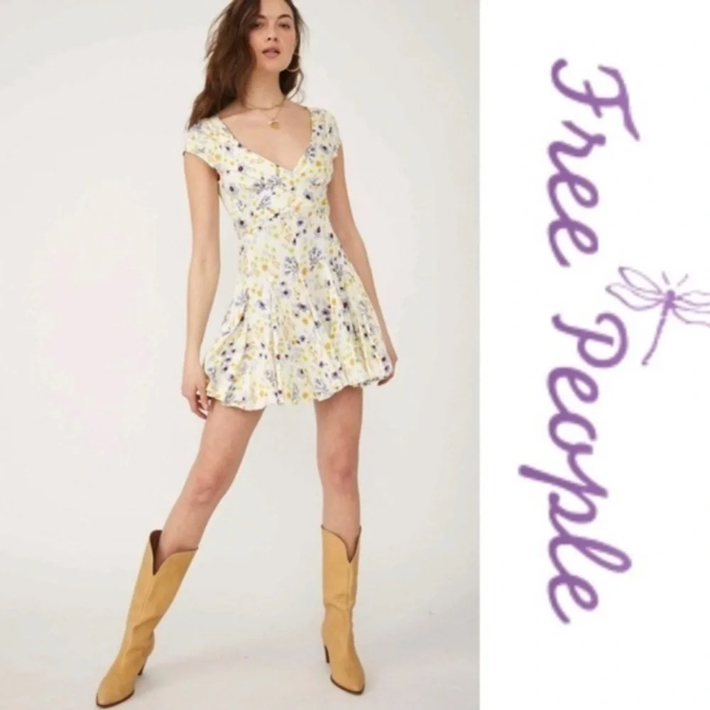 Free People It Takes Two Wrap Dress - Floral - Size M, Summer